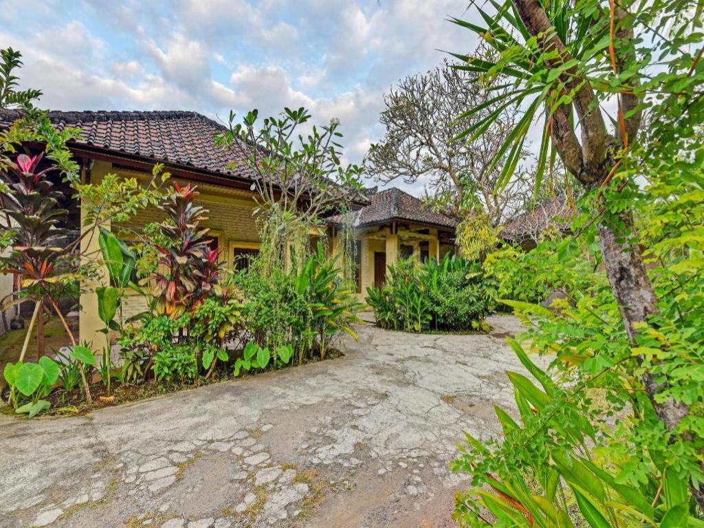 Oyo 91503 Hotel Gedong Ayu Near Sanur Ubud  Luaran gambar